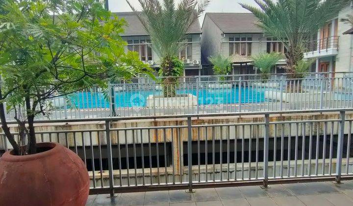 Rumah Town House Mewah 3 Lantai Istana Pasteur Bandung  Dekat Akses Tol Pasteur 2