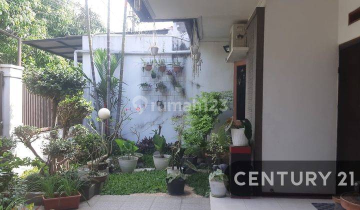 Rumah Asri Hadap Barat Siap Huni Di Taman Kopo Indah 2 Bandung 2