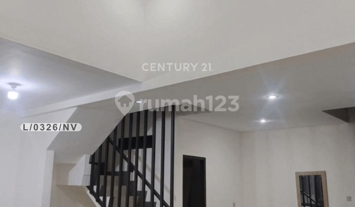 Rumah 2 Lantai Strategis di Kota Baru Parahyangan Bandung Barat