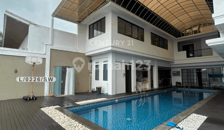 2-Storey House with SHM Fully Furnished Kota Baru Parahyangan Bandung