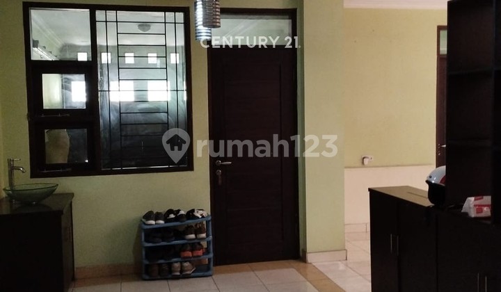 Rumah 2 Lantai Nyaman Siap Huni di Kota Baru Parahyangan Bandung 2