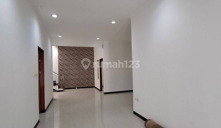 Rumah Bagus Bersih Siap Huni Taman Holis Indah2 1