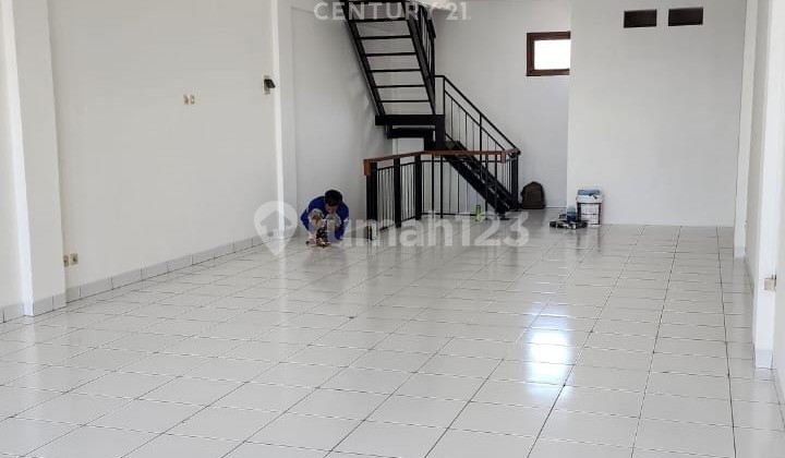 3-Story Shop House Minimum 2-Year Lease Strategically Located in Mekarwangi, Bandung 2