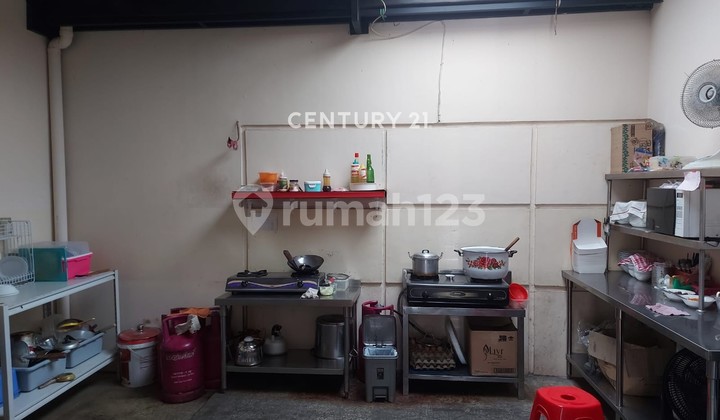 1-Story Ready-to-Use Ruko in Strategic Location, Mekarwangi, Bandung 2