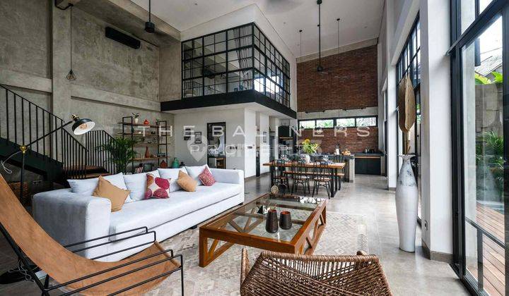 Modern Tropical Industrial Villa In Kayu Tulang, Canggu 2