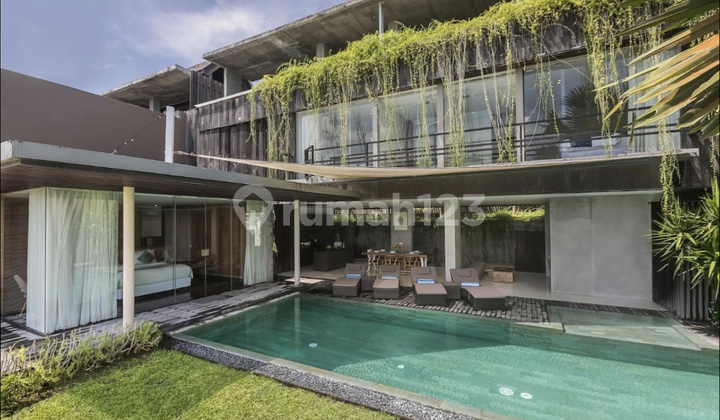 3 bedroom Freehold Villa 2 Mins Drive To Finns Beach Club