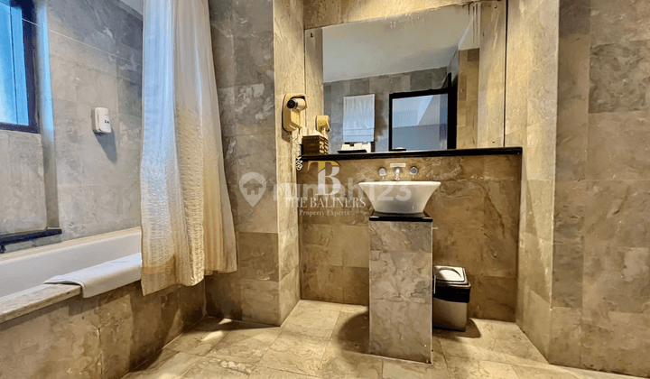 Modern Traditional Hotel In Prime Legian 5