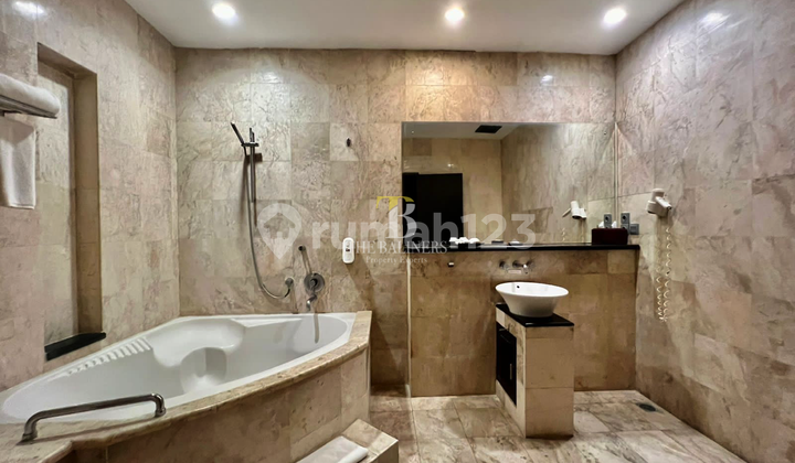 Modern Traditional Hotel In Prime Legian 10