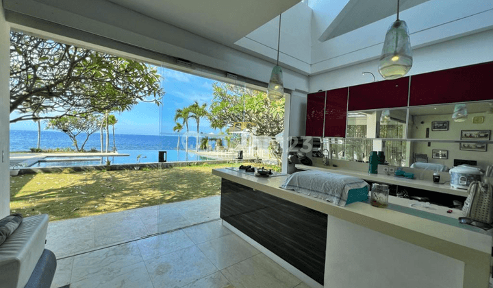2 Absolute Beachfront Freehold Villas For Sale 2