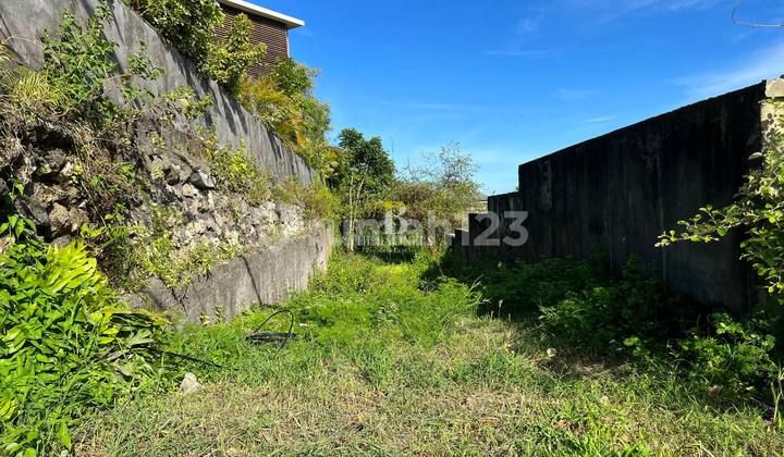Freehold Land For Sale Minutes Drive From Pandawa Beach 4
