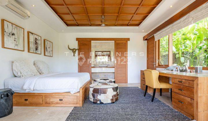 Urgent Sale Excellent Investment Opportunity Walking Distance To The Beach 4