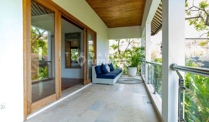 Urgent Sale Excellent Investment Opportunity Walking Distance To The Beach 6