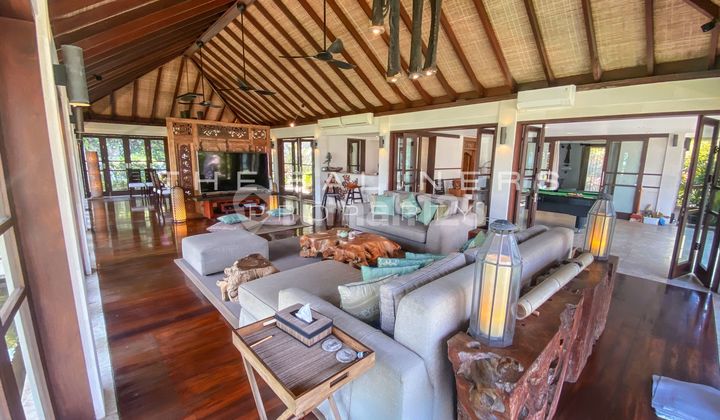 Majestic Luxury Villa In A Cliff front Estate In Pandawa 2