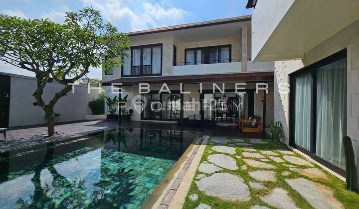 Luxurious 7 Bedroom Villa In Batu Belig 1