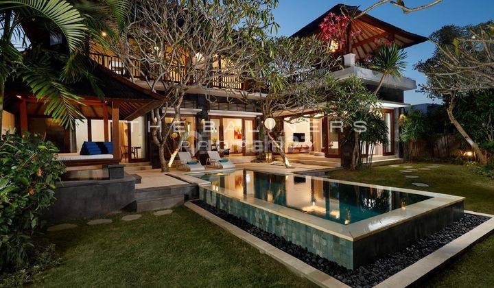 Timeless Luxury Villa In Ungasan 1