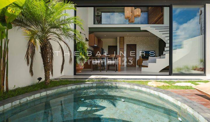 MODERN VILLA WITH OCEAN AND SUNSET VIEWS IN ULUWATU 1