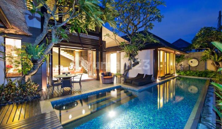 Charming Seminyak Villa A Modern Tropical Retreat