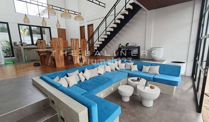 Elegant 4 Bedroom Villa With Stunning Design In Pecatu 2