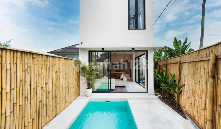 REFINED SIMPLICITY WITH RICE FIELD VIEWS IN THE HEART OF KAYU TULANG, CANGGU