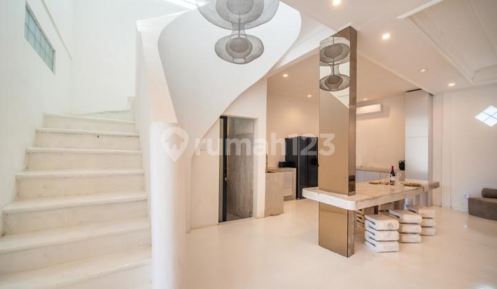 Spacious 4-Bedroom Villa In Berawa With Easy Access To Top Destinations 2