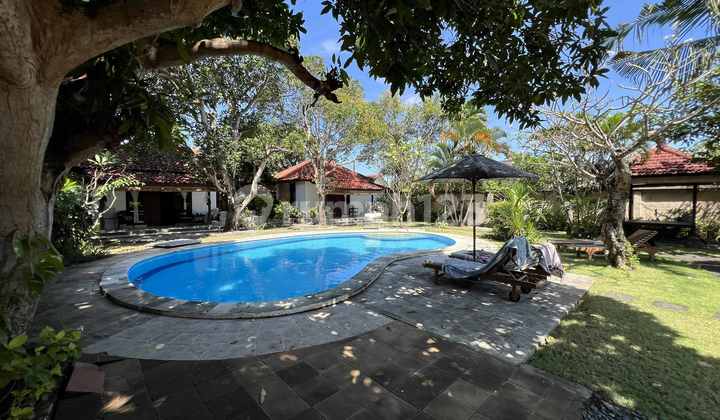 HUGE PRICE DROP‼️PRIME LAND VALUE OPPORTUNITY WITH VILLA STRUCTURES IN SEMINYAK'S BEST LOCATION HUGE PRICE DROP‼️PRIME LAND VALUE OPPORTUNITY WITH VILLA STRUCTURES IN SEMINYAK'S BEST LOCATION