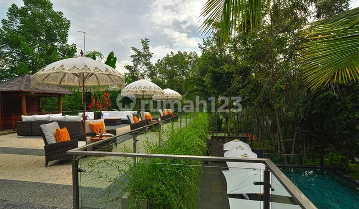 Expansive Villa Oasis In Jembrana Retreat Of Luxury And Leisure