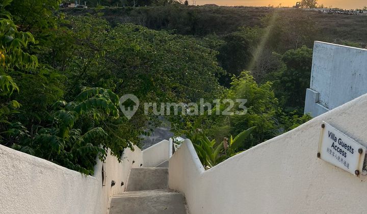 Luxurious Villa In Pecatu, Steps Away From Dreamland Beach Luxurious Villa In Pecatu, Steps Away From Dreamland Beach