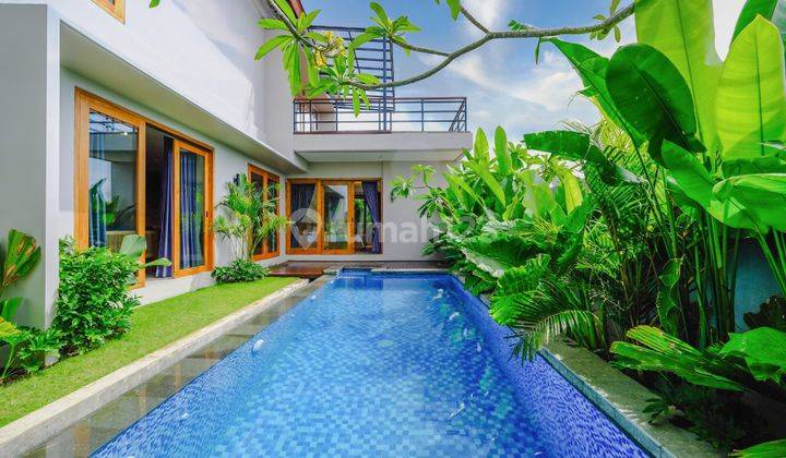 Modern 3 Bedroom Villa In Jimbaran With Strategic Location 1