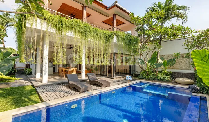 A PEACEFUL RETREAT WITH RICE FIELD VIEW IN THE HEART OF BERAWA