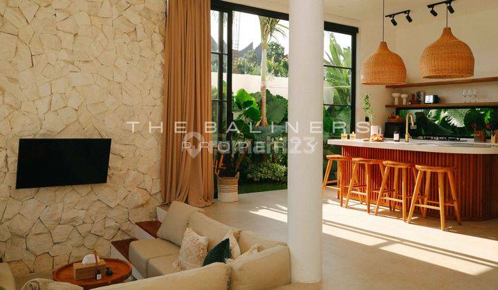 Contemporary Villa With Rice Field Views In Pererenan 2