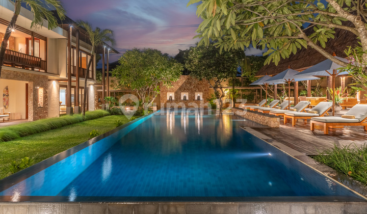 EXCLUSIVE FIVE-BEDROOM VILLA IN PETITENGET, SEMINYAK
