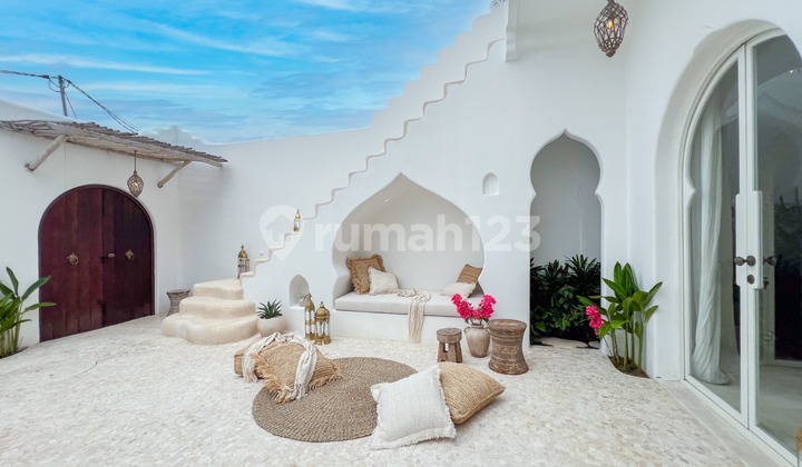 Mediterranean Style Luxury Villa In Seseh, Bali 2