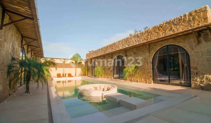 MODERN MEXICAN STYLE WITH OCEAN AND GWK VIEWS IN UNGASAN MODERN MEXICAN STYLE WITH OCEAN AND GWK VIEWS IN UNGASAN