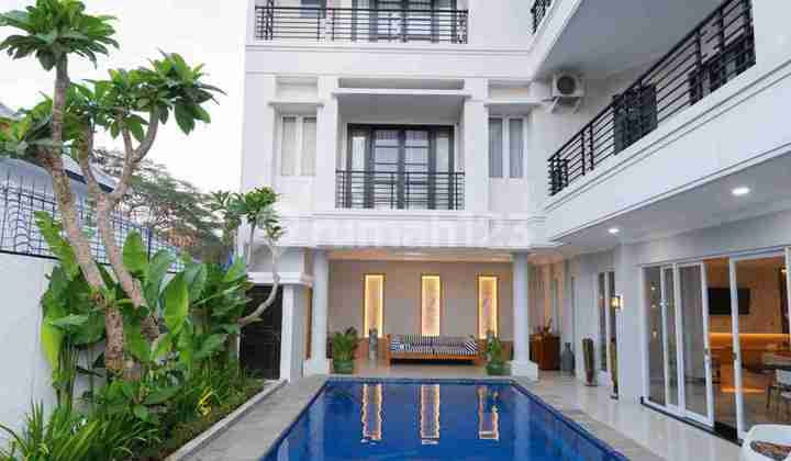 THREE-LEVEL VILLA IN JIMBARAN WITH EXPANSIVE LIVING SPACES AND POOL THREE-LEVEL VILLA IN JIMBARAN WITH EXPANSIVE LIVING SPACES AND POOL
