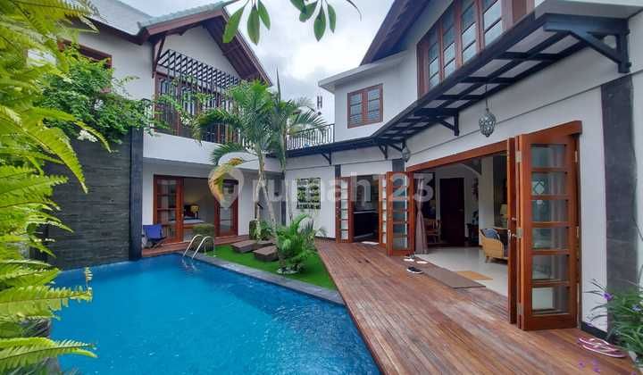 Modern Tropical Villa In Seminyak A Blend Of Comfort And Convenience