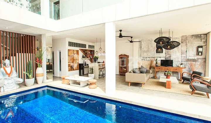 Modern 6 Bedroom Villa Just Steps From Seminyak Beach 2