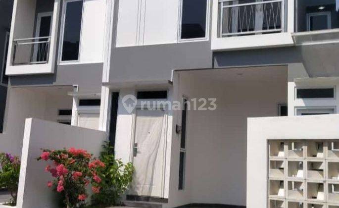 Di jual rumah SHM di dekat universitas Yarsi Cempaka Putih Barat  1