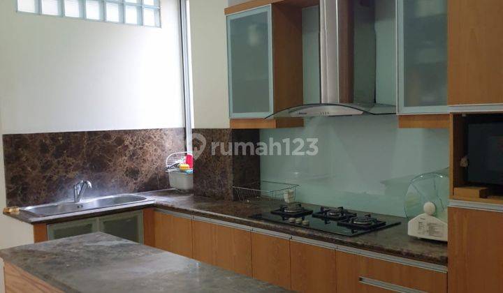 Rumah 2 Lantai,Zona Komersil 1