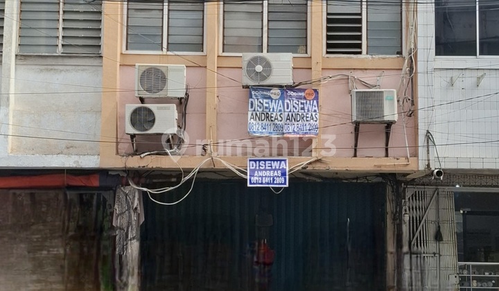 3-Story Shophouse, Commercial Center, Facing Main Road, Lauze Raya