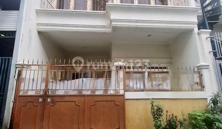 Rumah 2 Lantai , Bagus, Jalan 2 Mobil, Jarang Ada, Pademangan Timur