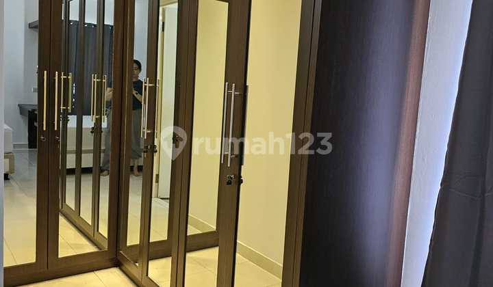 Ready-to-Use Apartment, Semi-Furnished, Rare Find, Ancol 2
