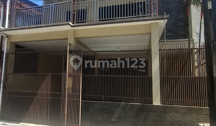 Rumah 2 Lantai,Dalam Komplek,Keamanan 24 Jam,Sunter