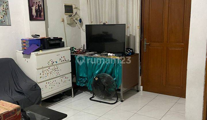 Dijual Rumah 2 lantai di Taman Ratu Jakarta Barat 2