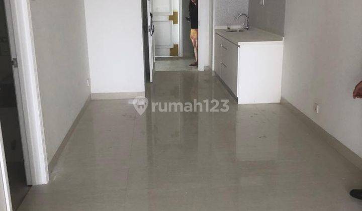 Dijual Murah Apartemen 2 Kamar Tidur Grand Madison Baru Unfurnished 1