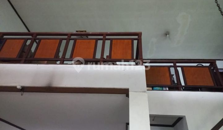 Rumah 2 lantai di jl angsana tomang  SHM lokasi strategis 2