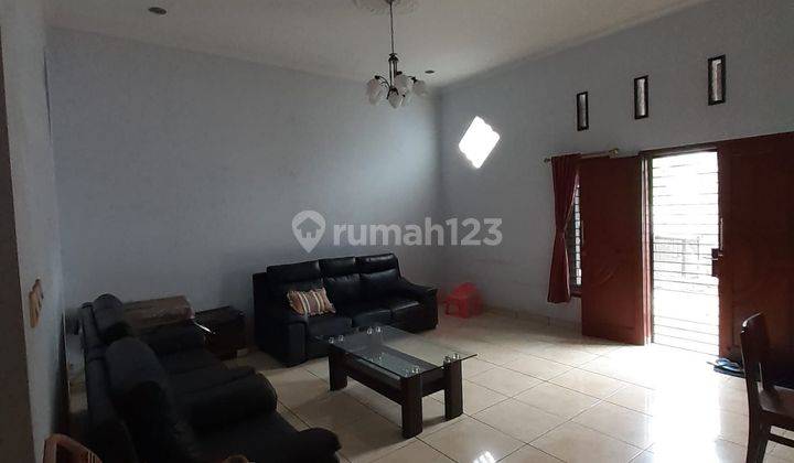 Dijual Rumah 2 lantai di Kavling DKI meruya SHM Bagus 1