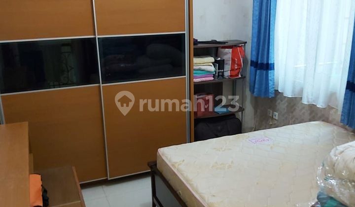 Rumah di Pantai Indah Kapuk 3 Lantai SHM Sudah Renovasi 2