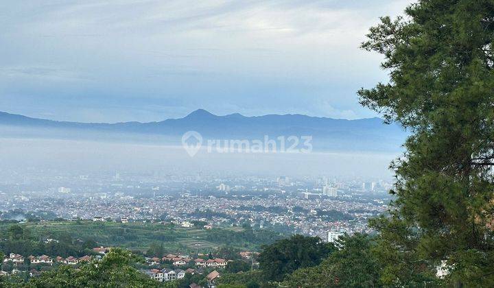 Tanah di Dago Bandung Luas 23.000 m2 Lokasi Bagus Dekat Tol 1