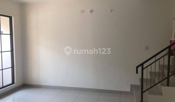 Rumah 2 lantai Termurah di Green Village Baru  2