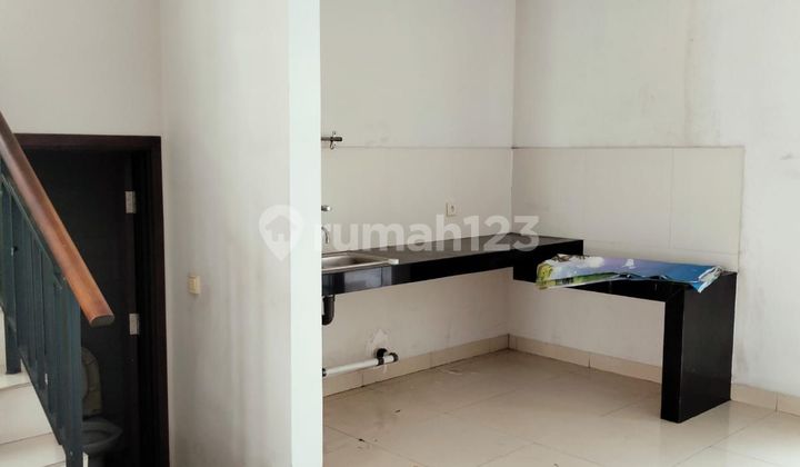 2-Story House in Green Lake City  Cheapest SHM Good Condition 2